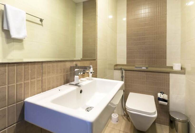 Dhh   Botanica Tower