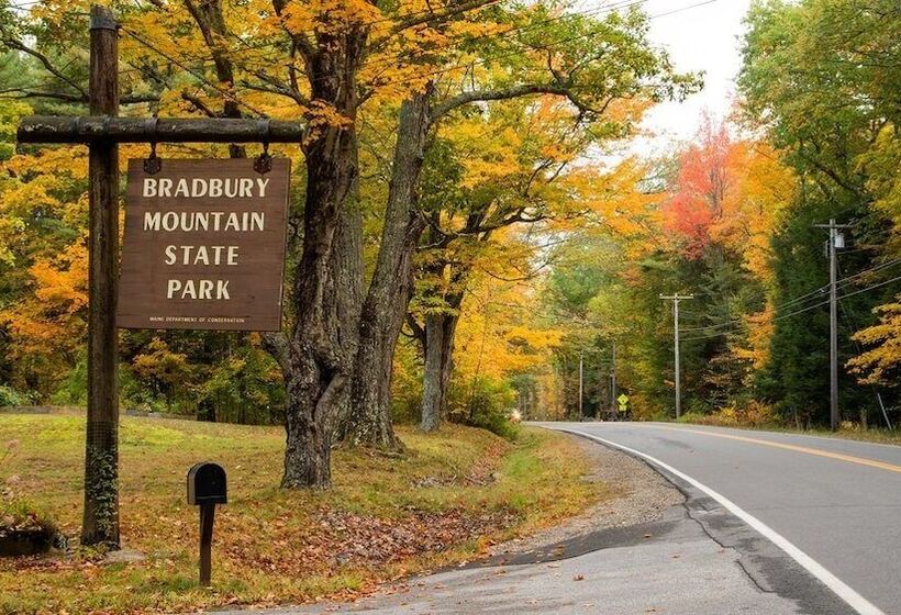 فندق فئة نجمة واحدة The Orchard House & Cafe