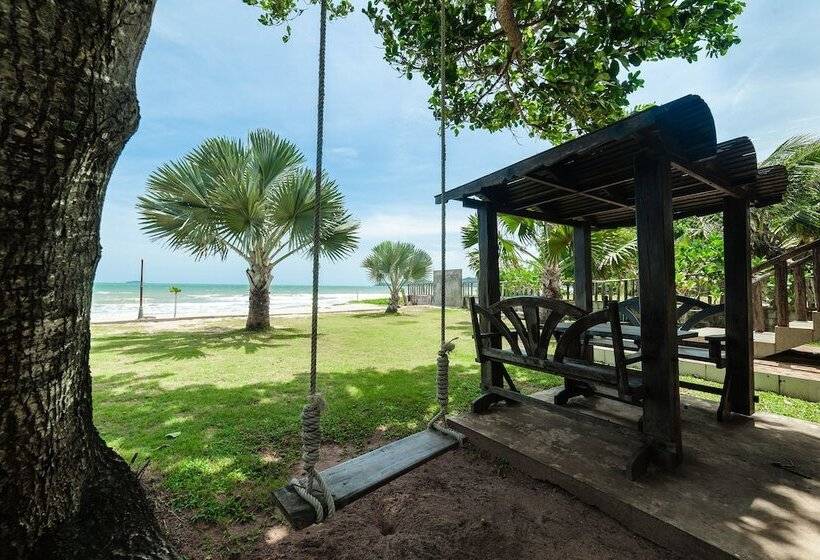 בית מלון כפרי Baanboonpetch Resort