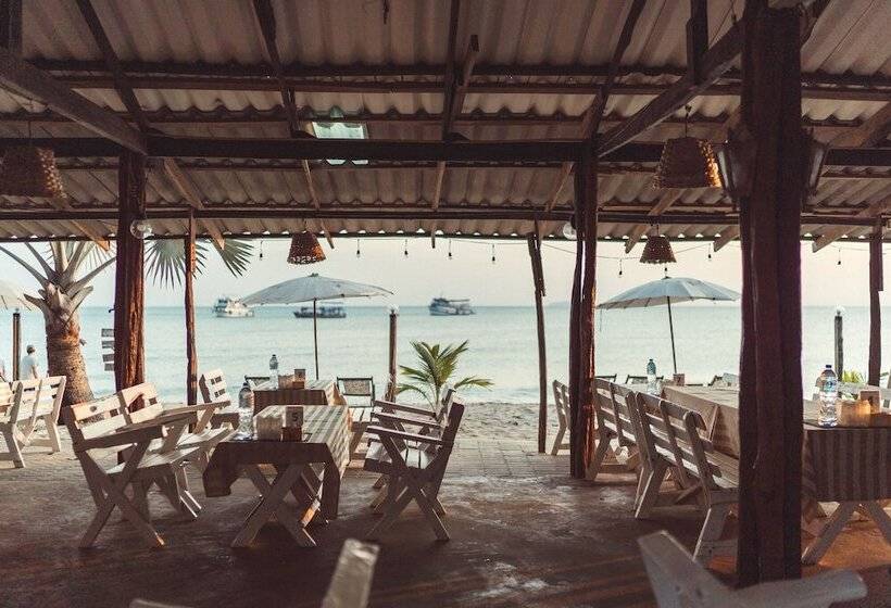 בית מלון כפרי Baanboonpetch Resort