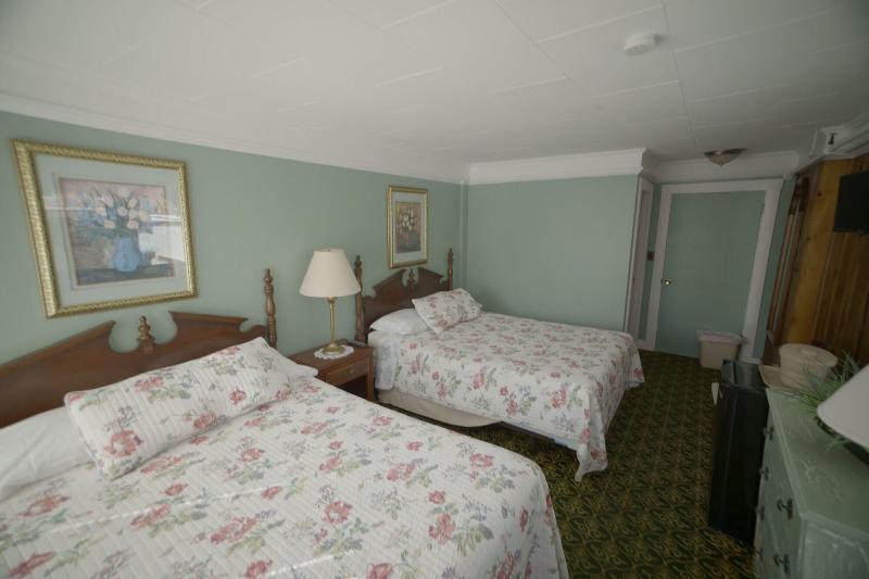 Отель Betty Doon