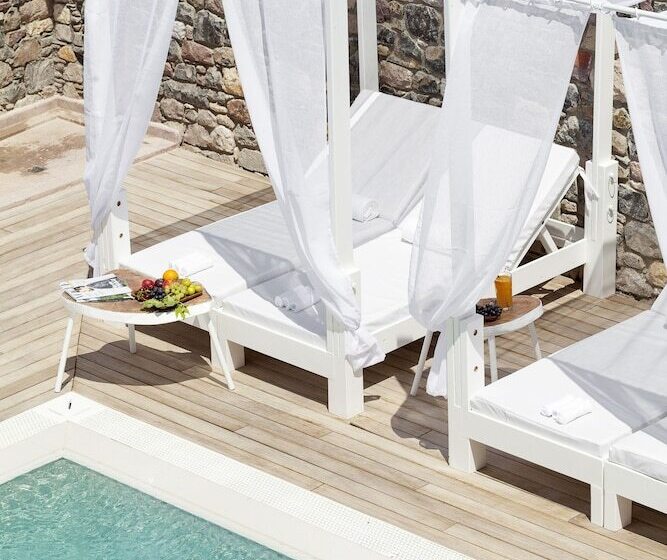 ホテル Cunda Pur Beyaz