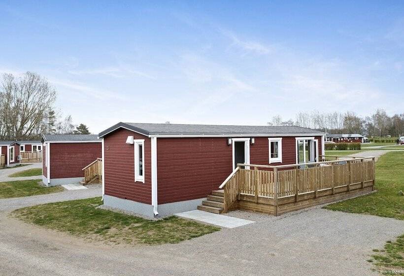 בית מלון כפרי First Camp Karlstorp Halmstad