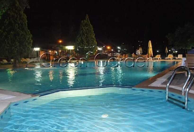 ホテル Green Garden