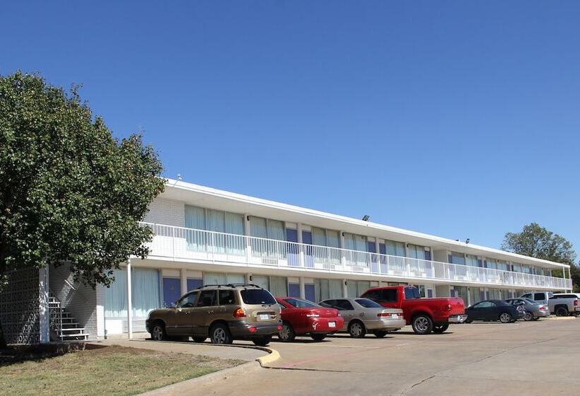 호텔 Lonestar Inn And Suites