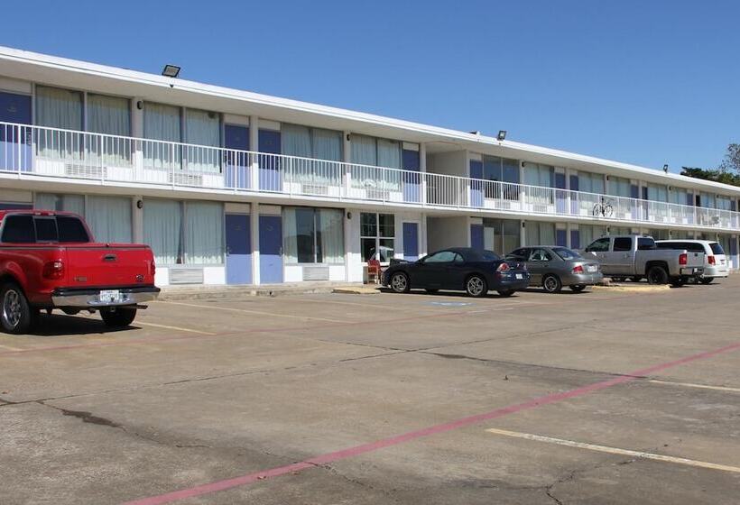 호텔 Lonestar Inn And Suites