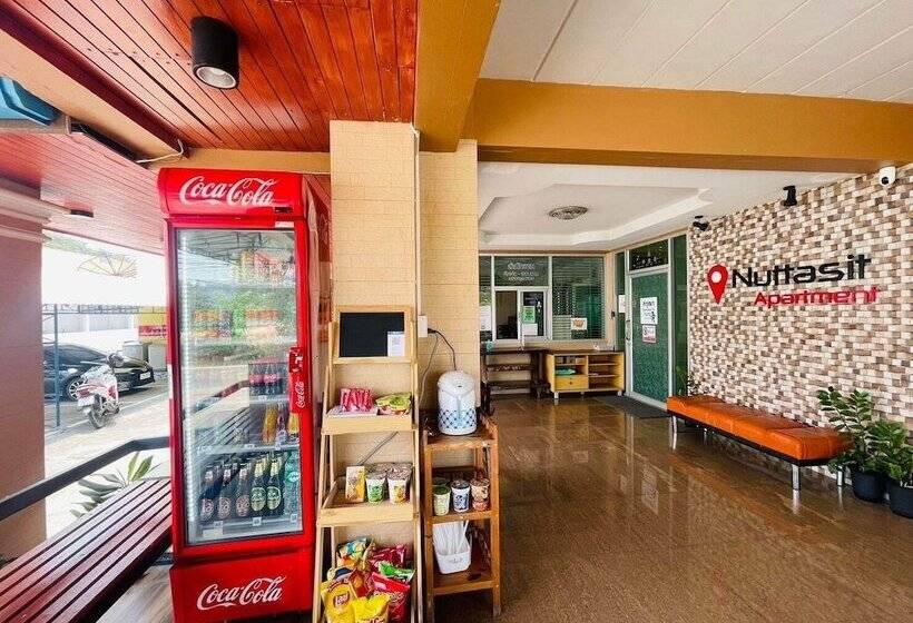 فندق Nuttasit Apartment