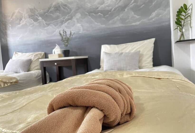 فندق Nuttasit Apartment