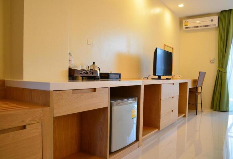 فندق Studio Apartments On A Hill