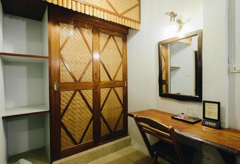 酒店 Pakmeng Resort