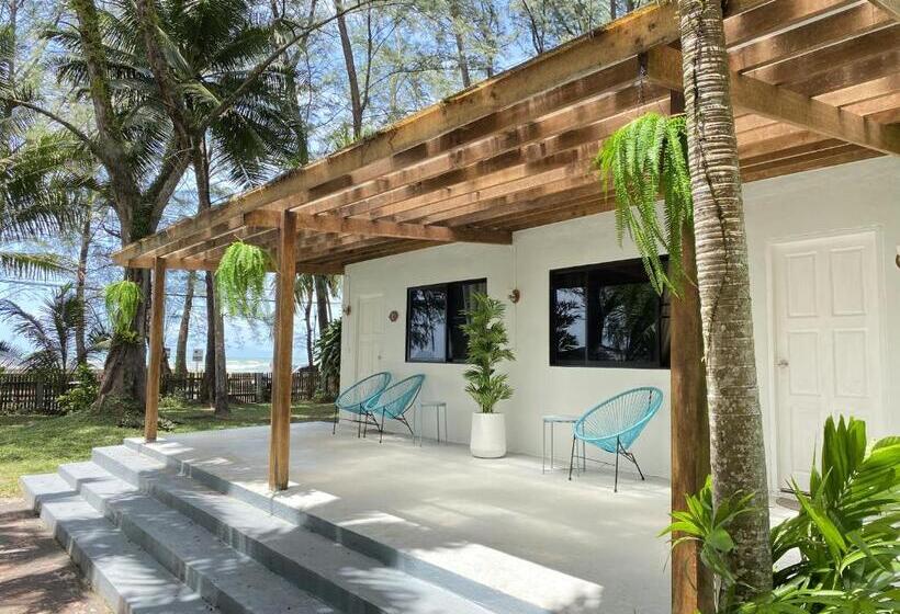 בית מלון כפרי Pakmeng Resort