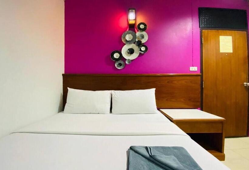 ホテル Phang Nga Guesthouse