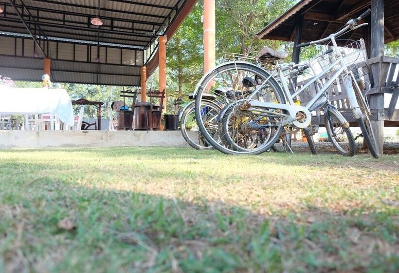 Hotel Pranburi Delight Resort