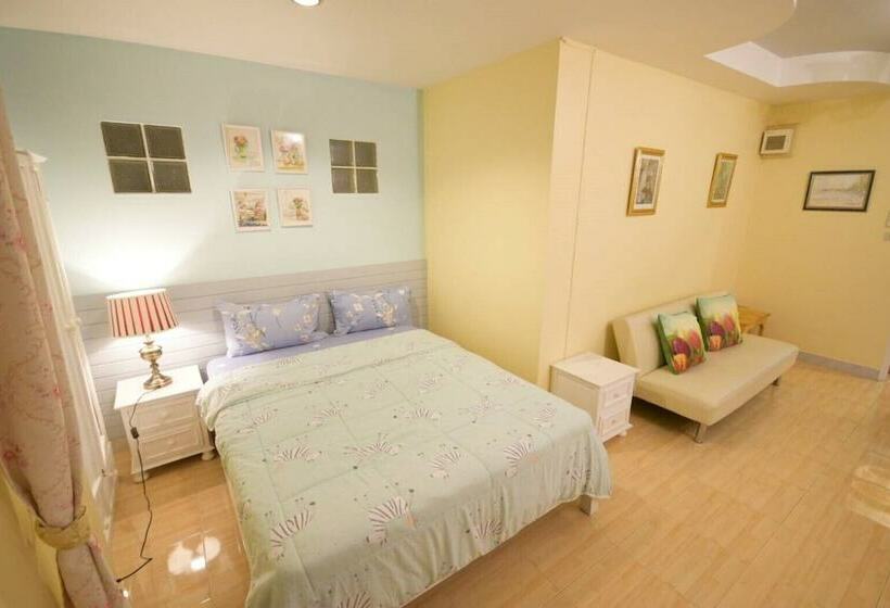 בית מלון כפרי Rungnatee Place & Boutique