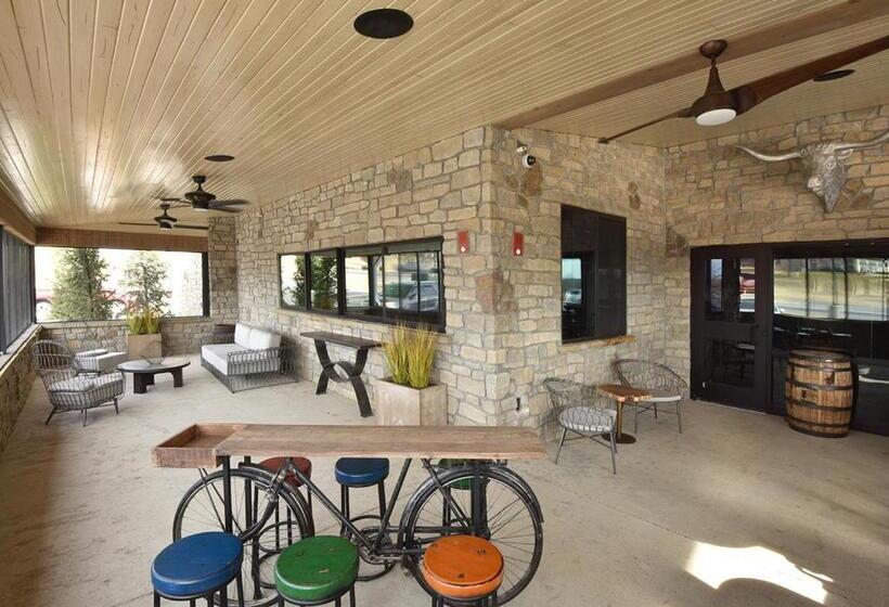 Stoney Creek Hotel Tulsa   Broken Arrow