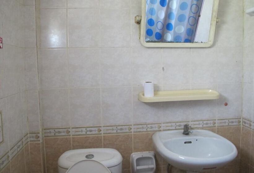 酒店 The Green Resort Sri Racha