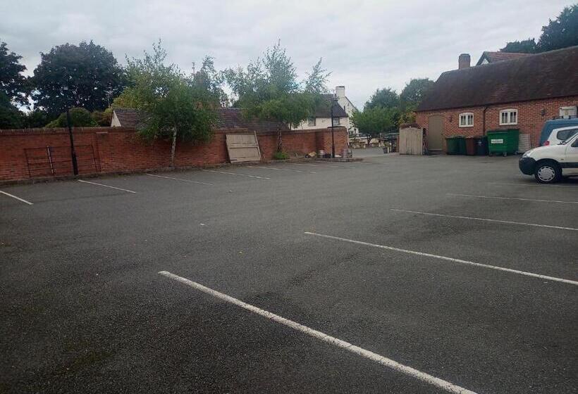 Отель The Hardinge Arms