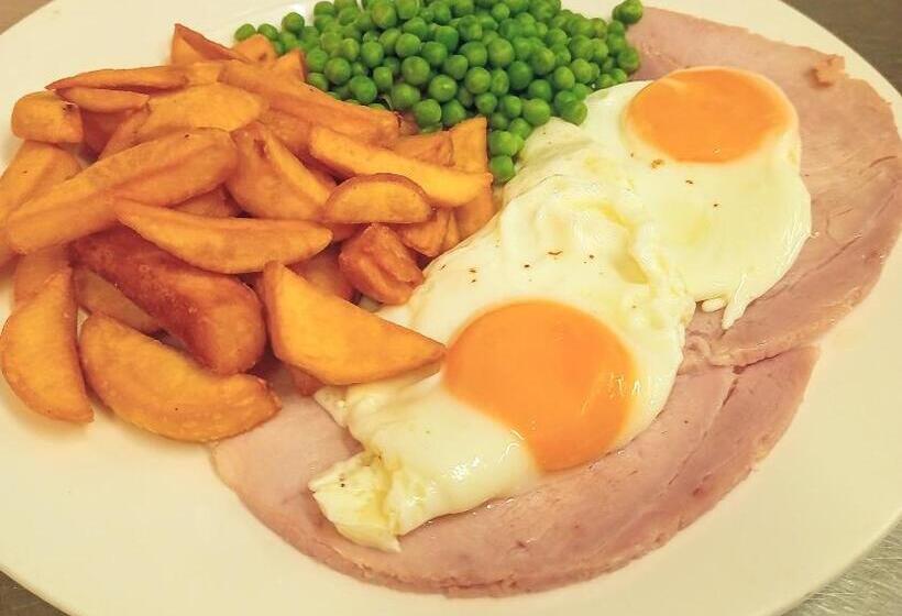 Отель The Hardinge Arms