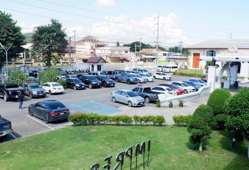 酒店 The Impress Nan