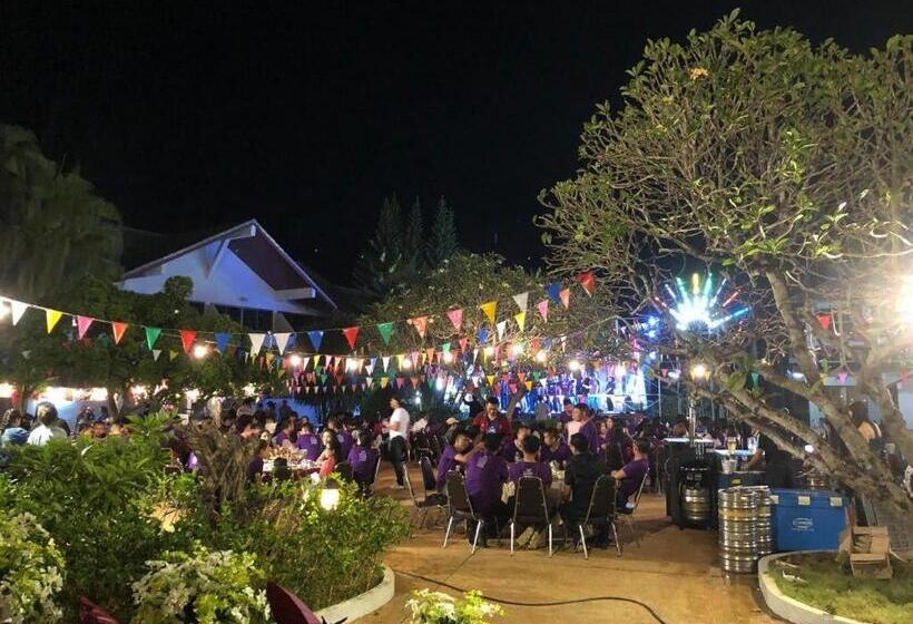 酒店 The Impress Nan