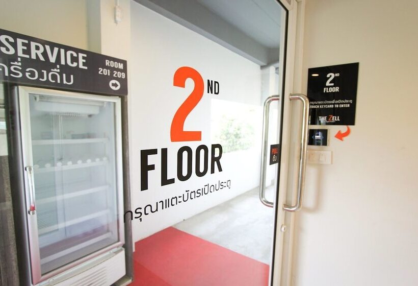 The Zell Budget Hotel Buriam