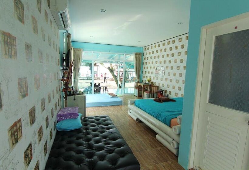 בית מלון כפרי Tonaor On The Beach Resort&restaurant