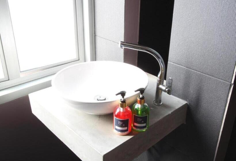 ホテル Z2 Boutique