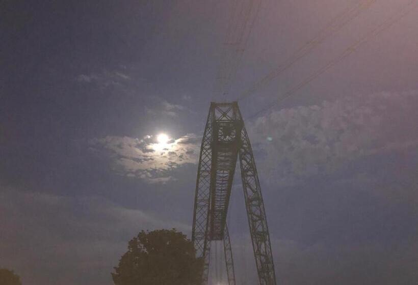 Le Clos Du Square   Climatisé