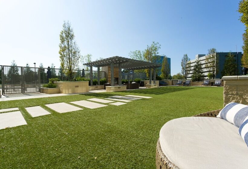 Maja Group Apartments At Nouvelle