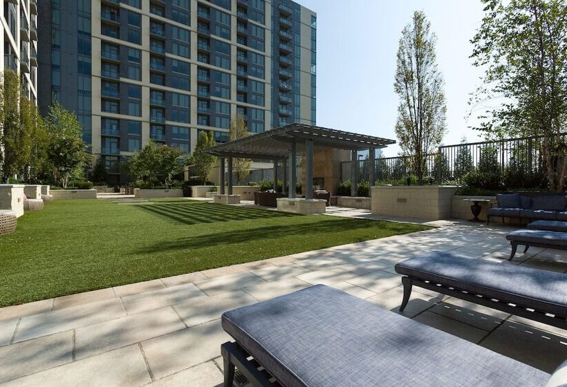 Maja Group Apartments At Nouvelle