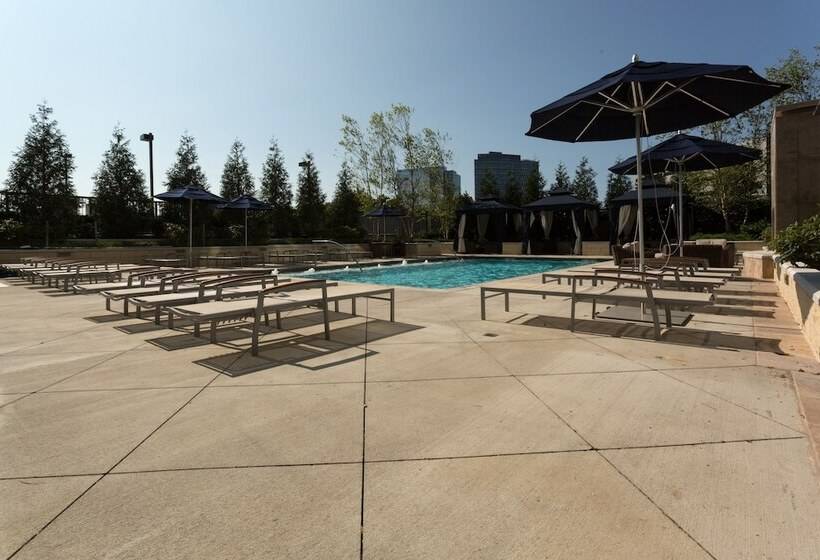 Maja Group Apartments At Nouvelle