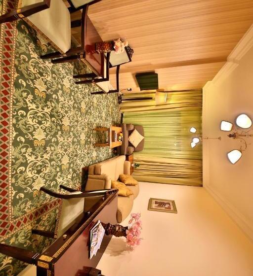 Midtown Furnished Apartments