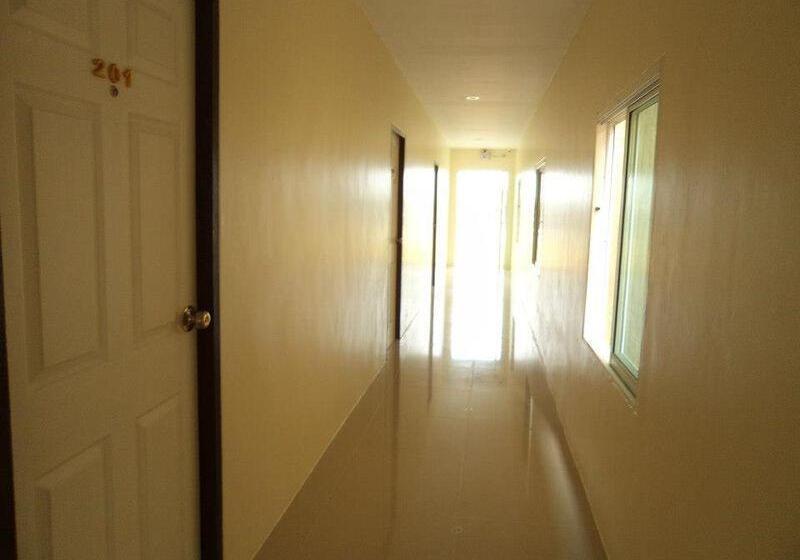 Pensão Bann Lom Le Guest House