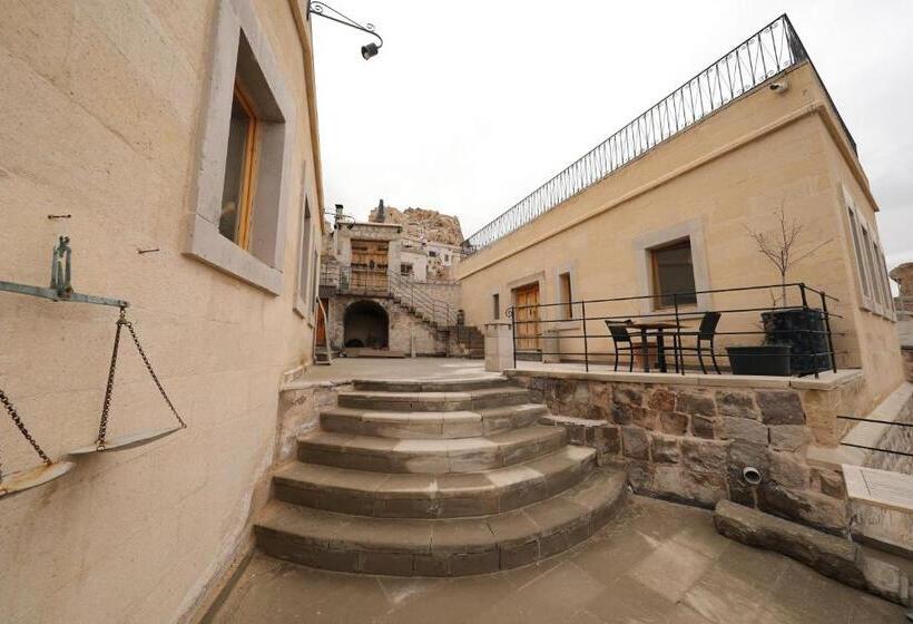 پانسیون Helike Cave Suites
