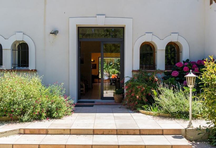 פנסיון Mas Picton