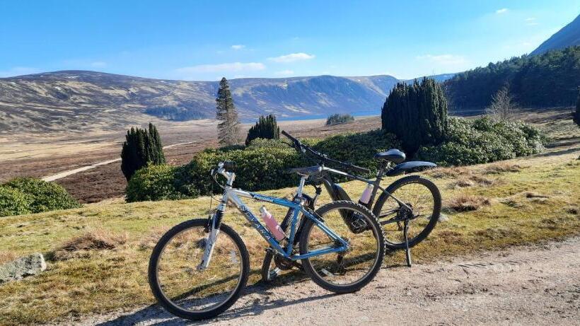 膳宿费 No 45, Ballater