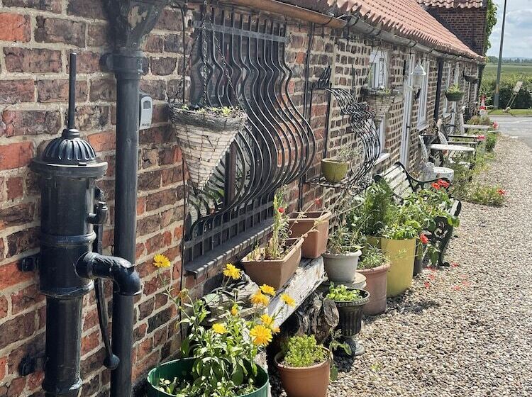 Yarm Cottages 4 U