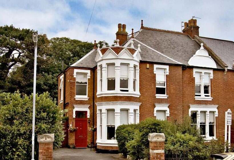 צימר Cheriton Lodge