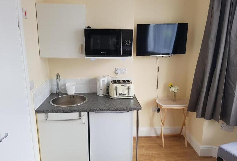 住宿加早餐  Kathleen House Plus