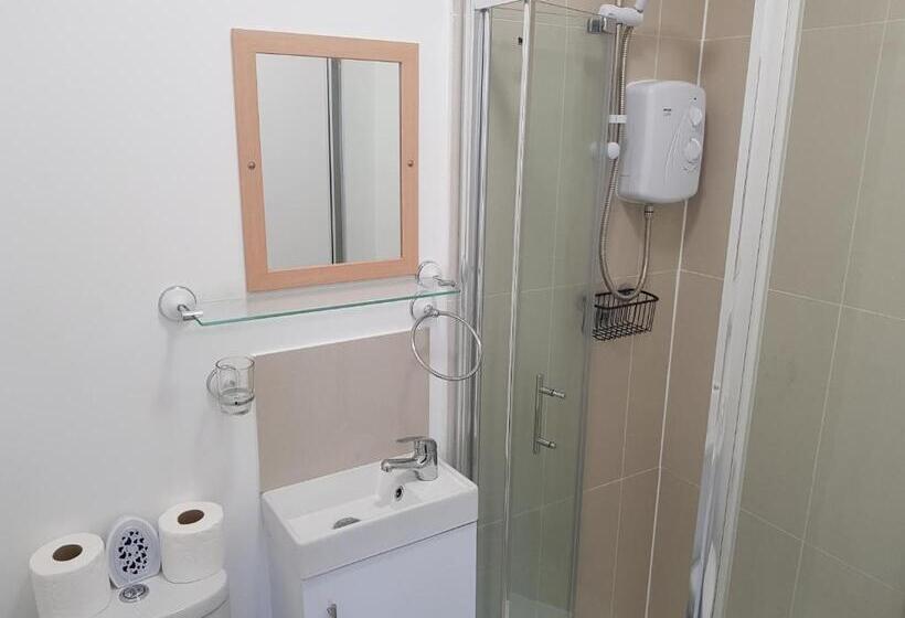 住宿加早餐  Kathleen House Plus