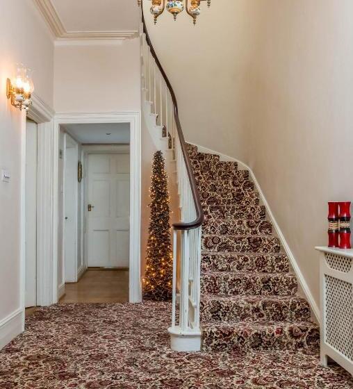 צימר Lammas Park House