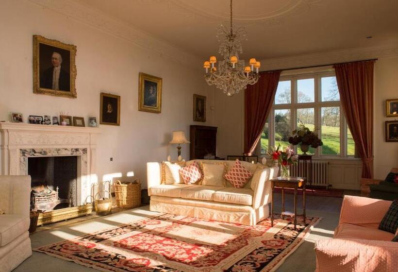 Hall Bed & Breakfast