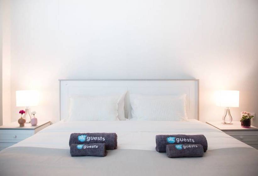 Higuests Vacation Homes  Marina Crown