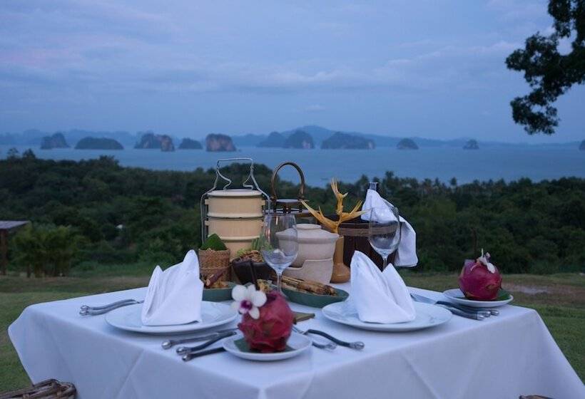 Отель 9 Hornbills Tented Camp