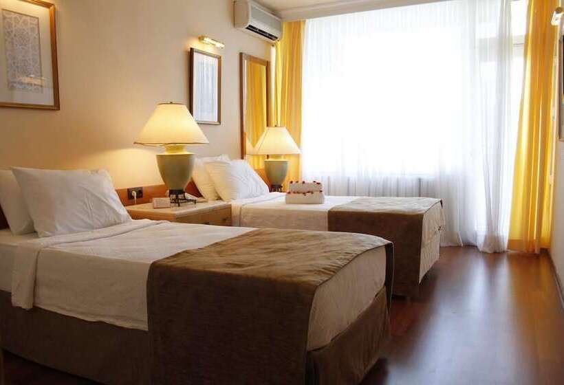 فندق Anadolu Kulubu