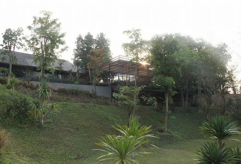 ホテル Baan Alisa Bed And Breakfast