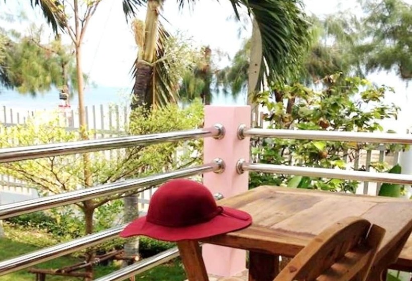 בית מלון כפרי Baan Golden Resort & Residences