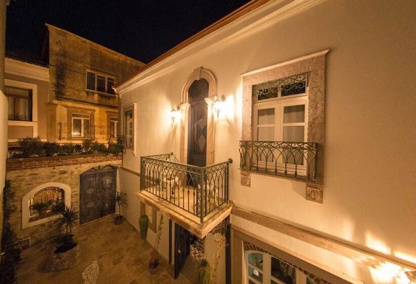 ホテル Cavlihane 1885