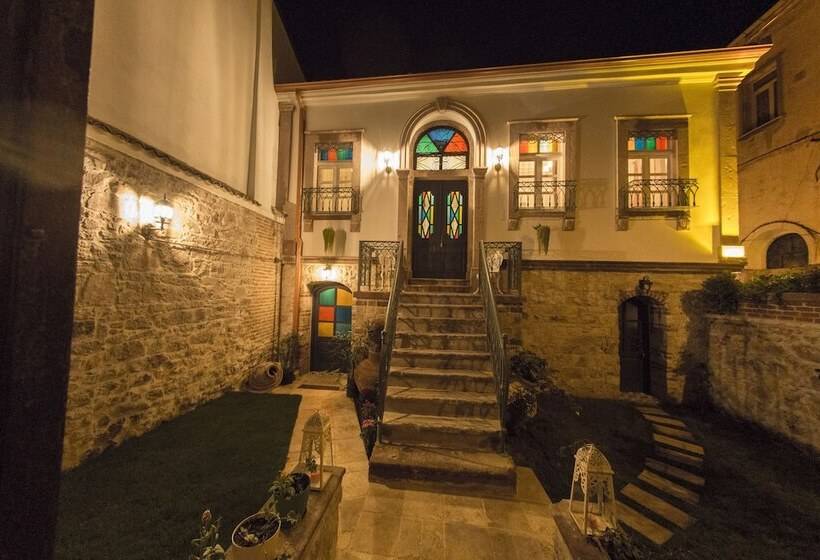 ホテル Cavlihane 1885