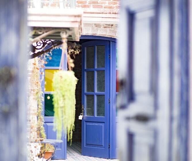 ホテル Cavlihane 1885